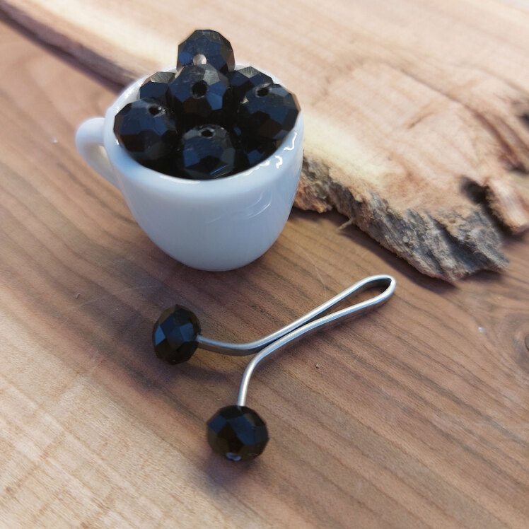 گیره روسری استیل اصیل بانو با سر کریستالی سیاه