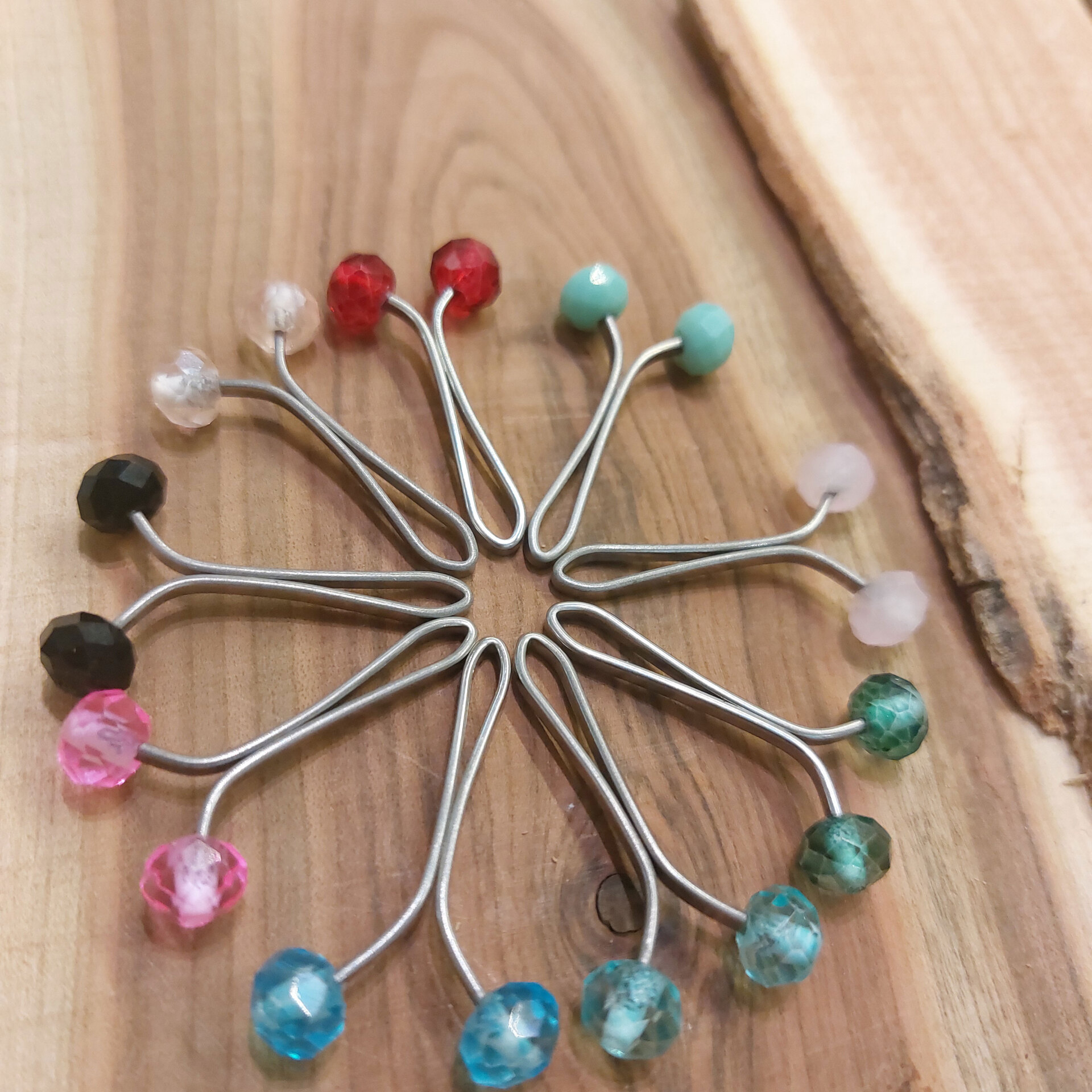  گیره روسری استیل اصیل بانو با سر کریستالی صورتی 