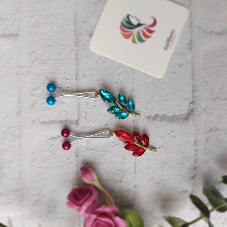 گیره روسری اصیل بانو با آویز برگ کد 40