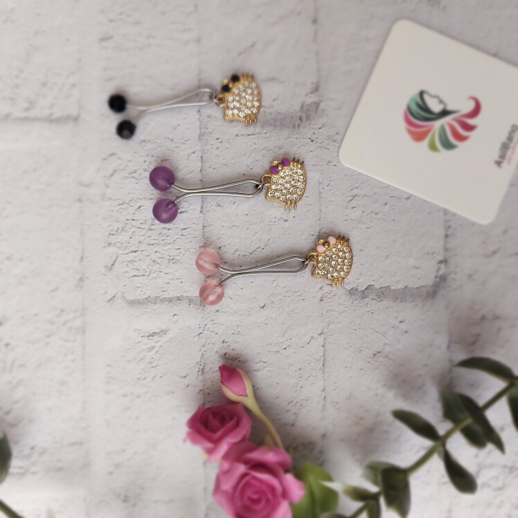 گیره روسری اصیل بانو با آویز گربه کیتی کد 512