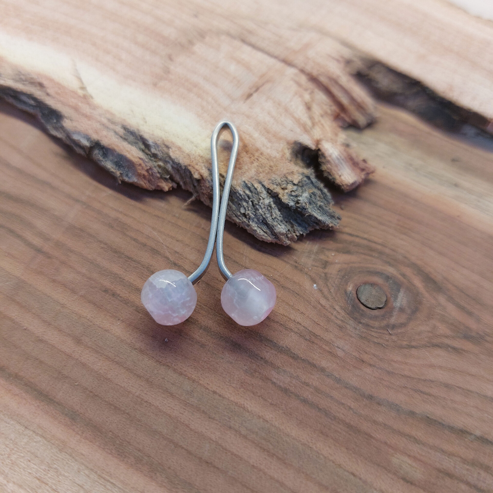  گیره استیل اصیل بانو با سر مهره سنگی، خاص و جذاب 