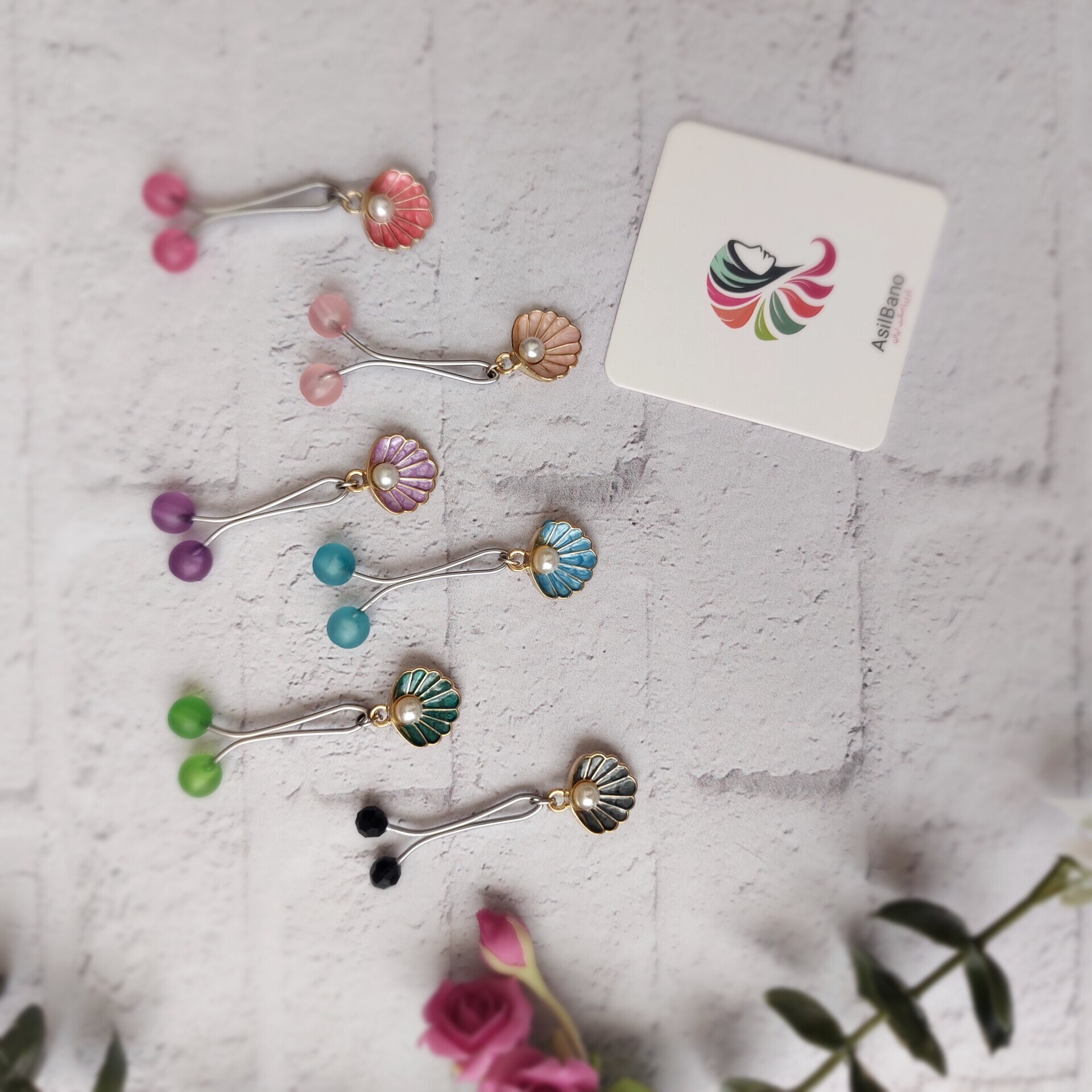  گیره روسری اصیل بانو با آویز صدف کد 504 