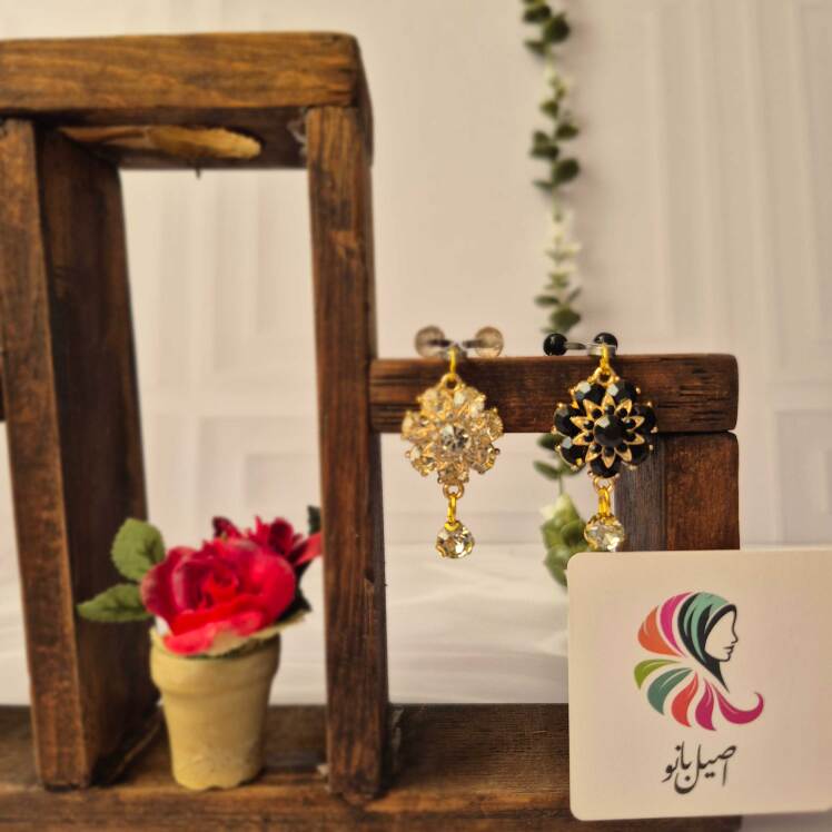 گیره روسری اصیل بانو با آویز جواهر مجلسی