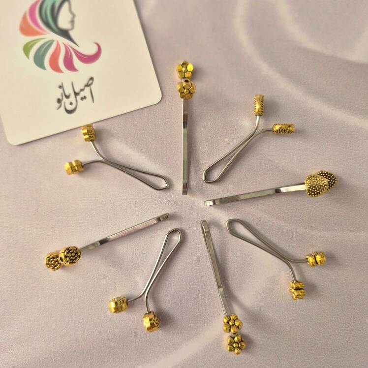 گیره روسری لبنانی اصیل بانو با سر مهره فلزی طرح دار 