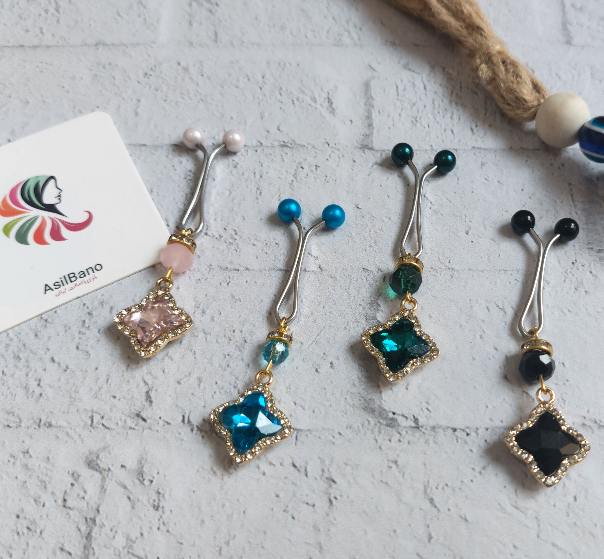  گیره روسری اصیل بانو با آویز فاخر نگین دار 